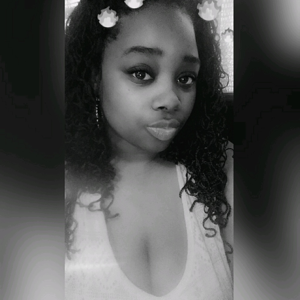 Meet your Posher, Bryana